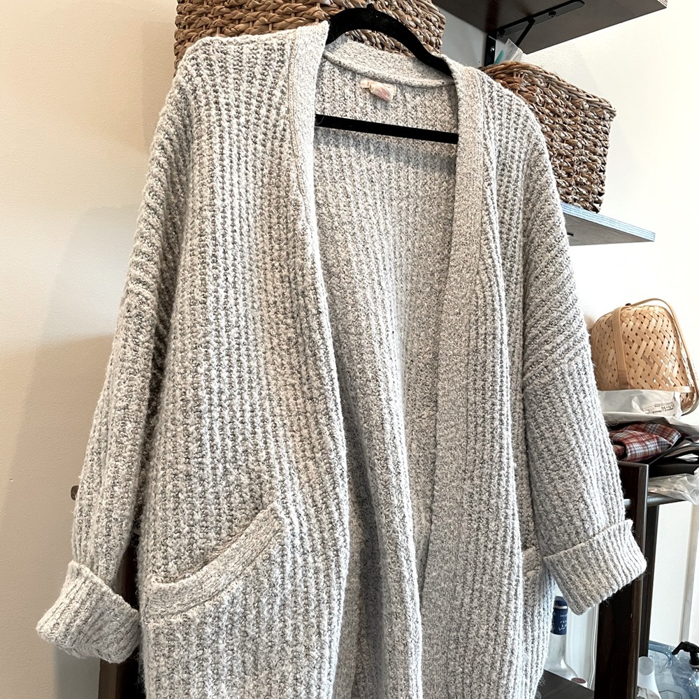 Chunky Knit Gray Oversized Cardigan